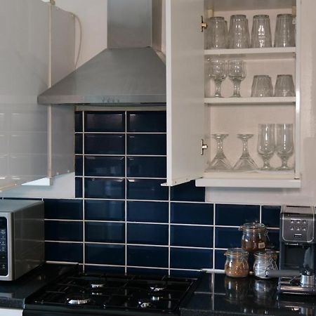 Milton Keynes Luxury Short Stay House With Wifi And Free Parking Wolverton  Bagian luar foto